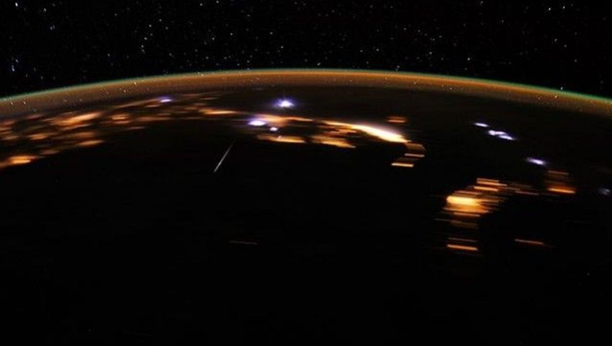 Lyrid Meteor Shower Peak Live cast IFLScience