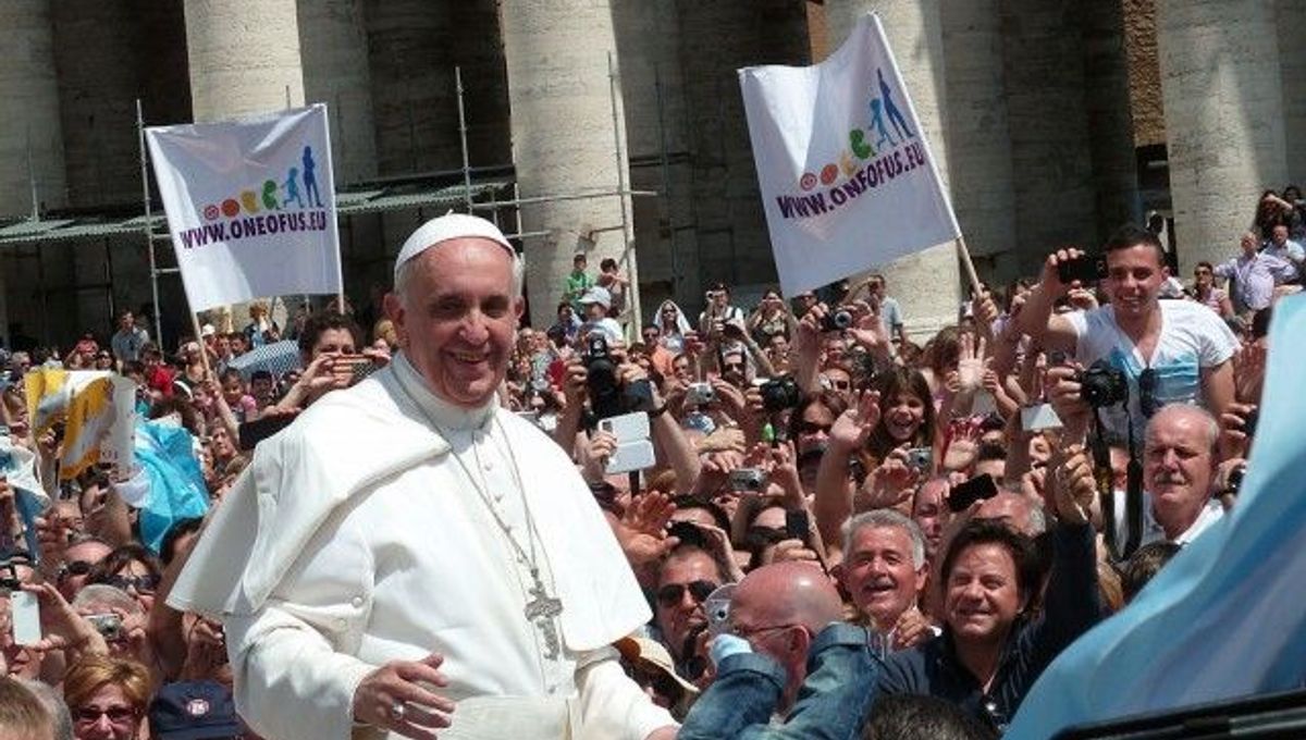 Pope Evolution Pope Endorses Theories Of Evolution And Big Bang | IFLScience