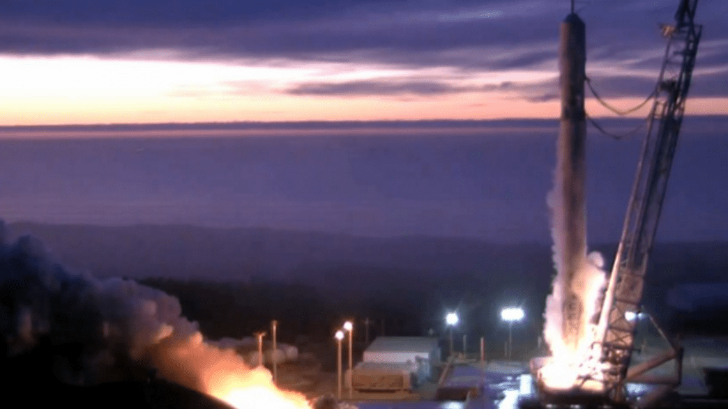 SpaceX Hopes To Launch And Land Falcon 9 Rocket This Sunday | IFLScience