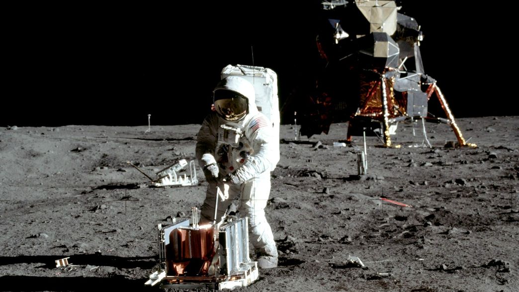 NASA Has Released “Behind-The-Scenes” Recordings Of The Apollo 11 ...
