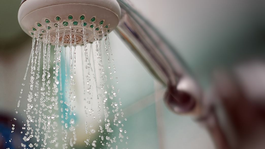 Man Goes Into Anaphylactic Shock From Allergic Reaction To Cold Air