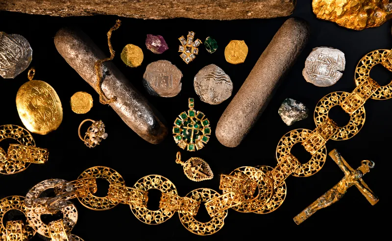 Gold, jewelry, and coins found near the shipwreck of the Nuestra Señora de las Maravillas in the Bahamas.