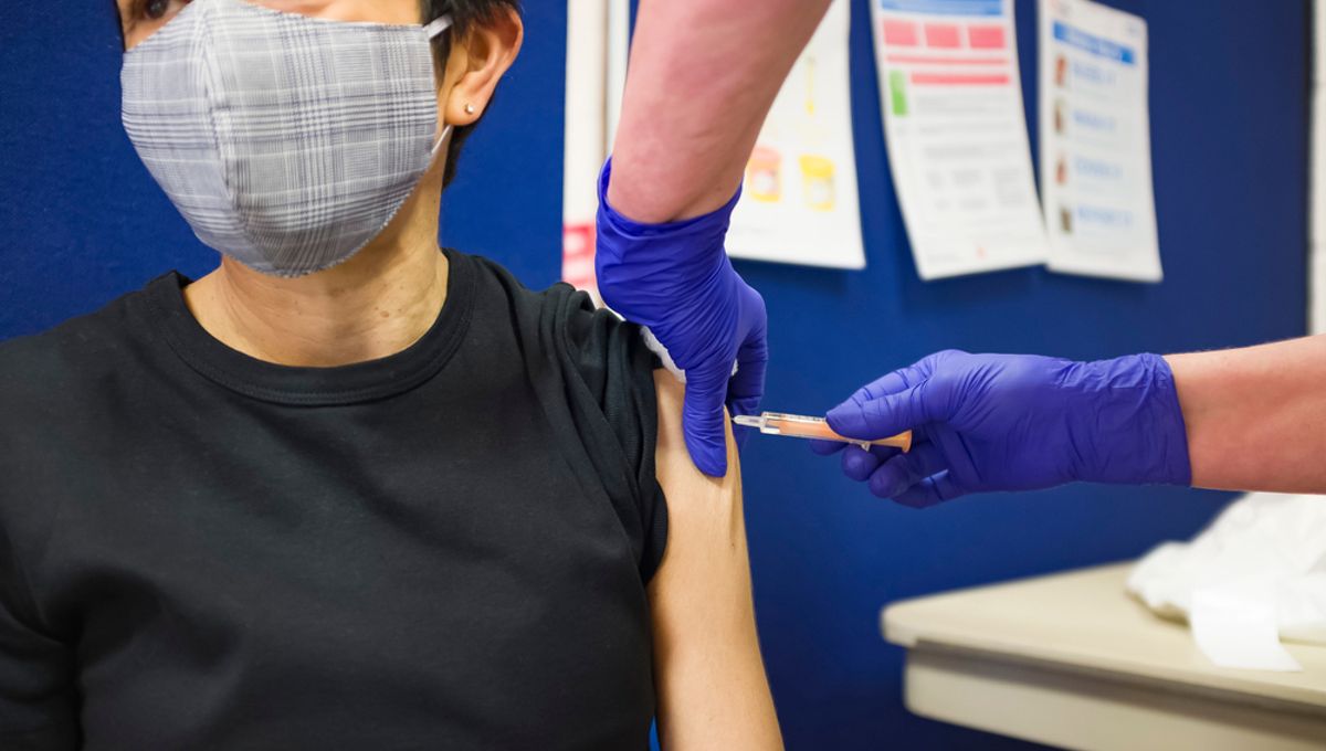 UK Approves Dual COVID19 Vaccine That Targets Variants In World First IFLScience