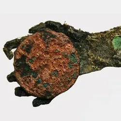 Mummy Hands Have No Business Being Green | IFLScience