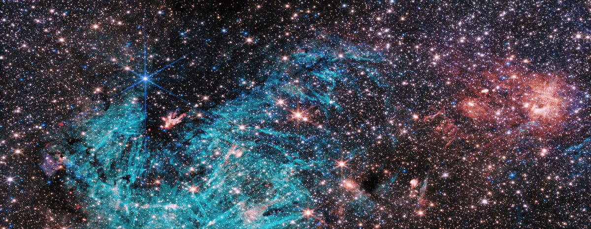 JWST Looks Into Heart Of Our Galaxy And Spots Mysterious Features