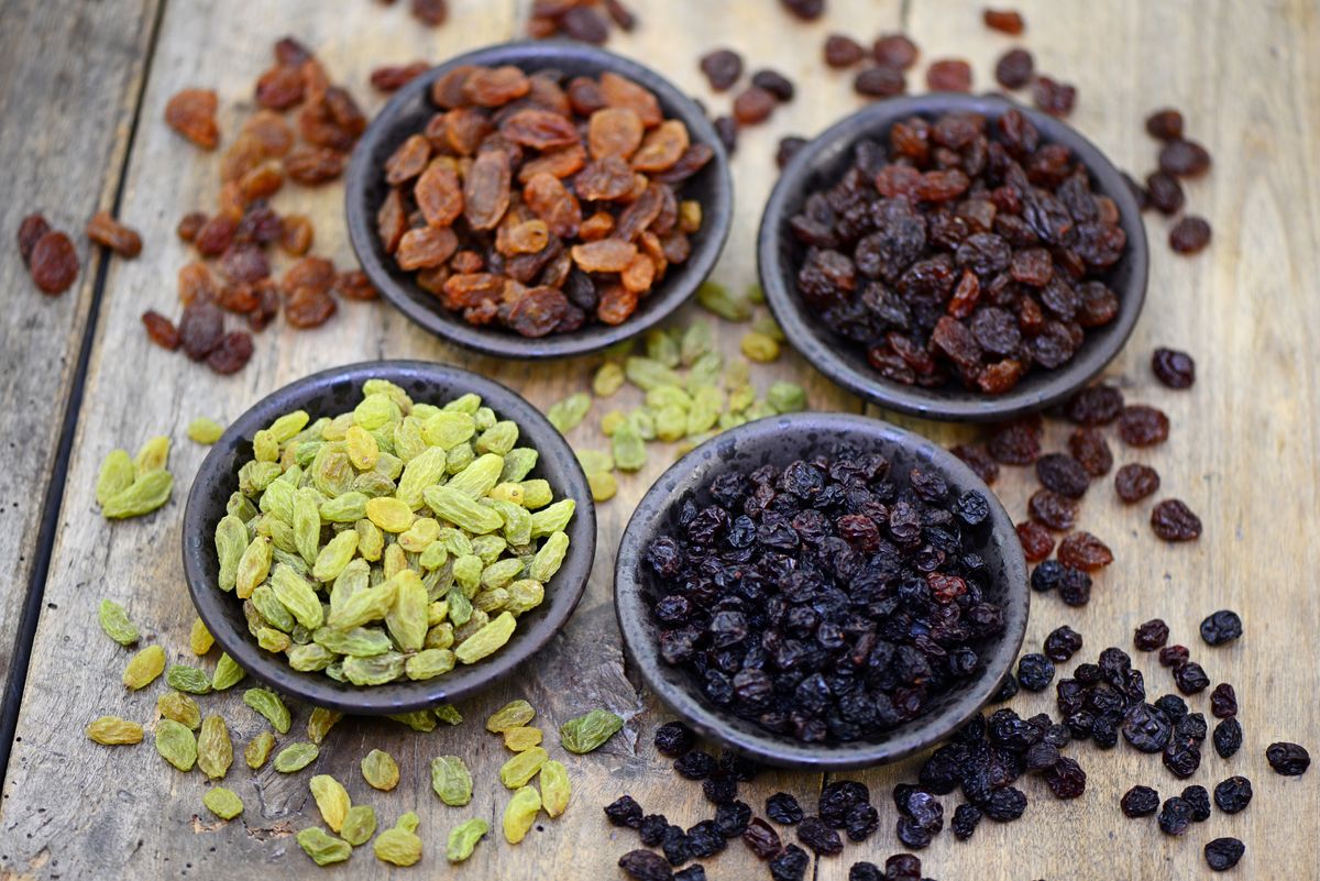Raisins Vs Sultanas Vs Currants – Do You Know The Difference?