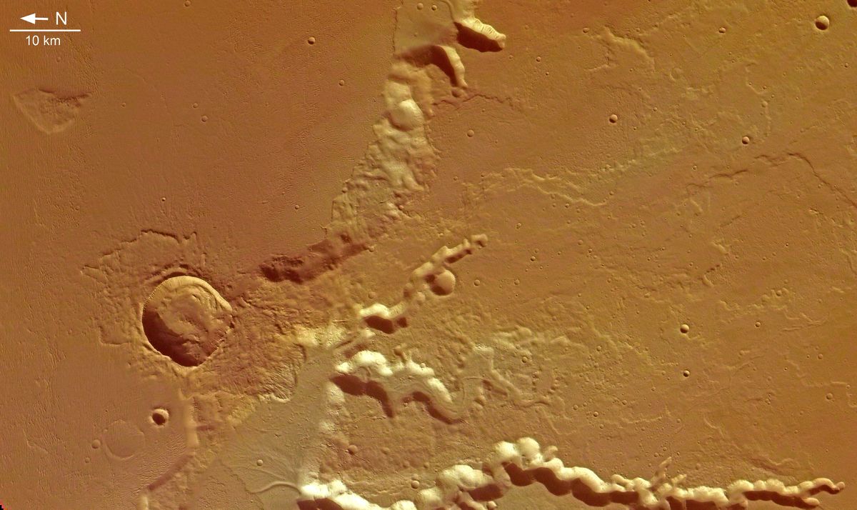 Enormous Ice Deposit Nearly 4 Kilometers Thick Discovered Under Mars’s Equator