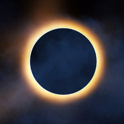 Eclipse will take place on Monday the 8th.