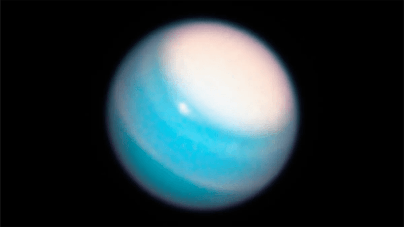 A spectacular view of Uranus.