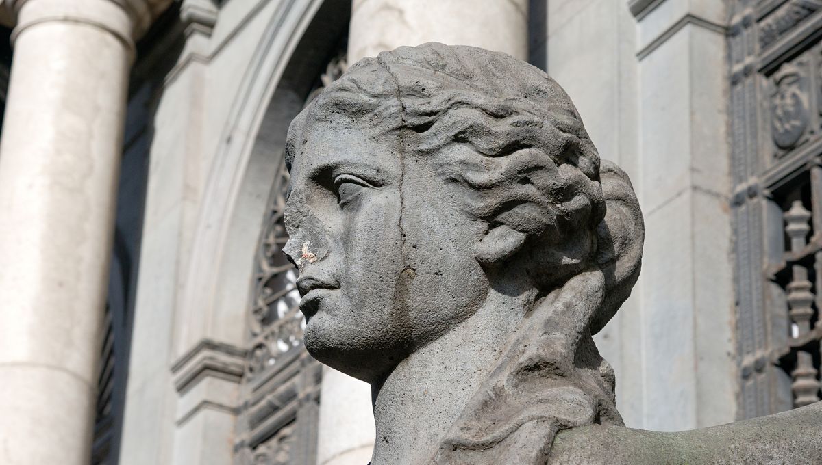 Why Do So Many Ancient Roman And Greek Statues Have No Noses? IFLScience