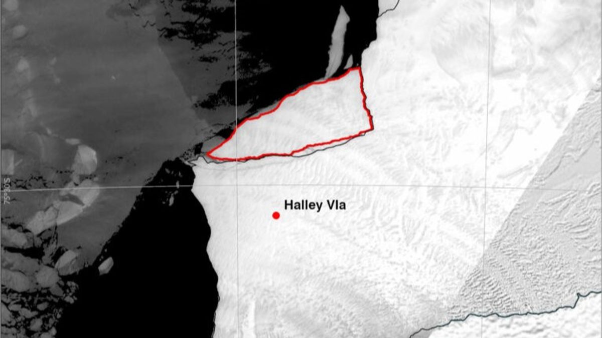 Iceberg Bigger Than Las Vegas Breaks Off From Antarctic Ice Shelf