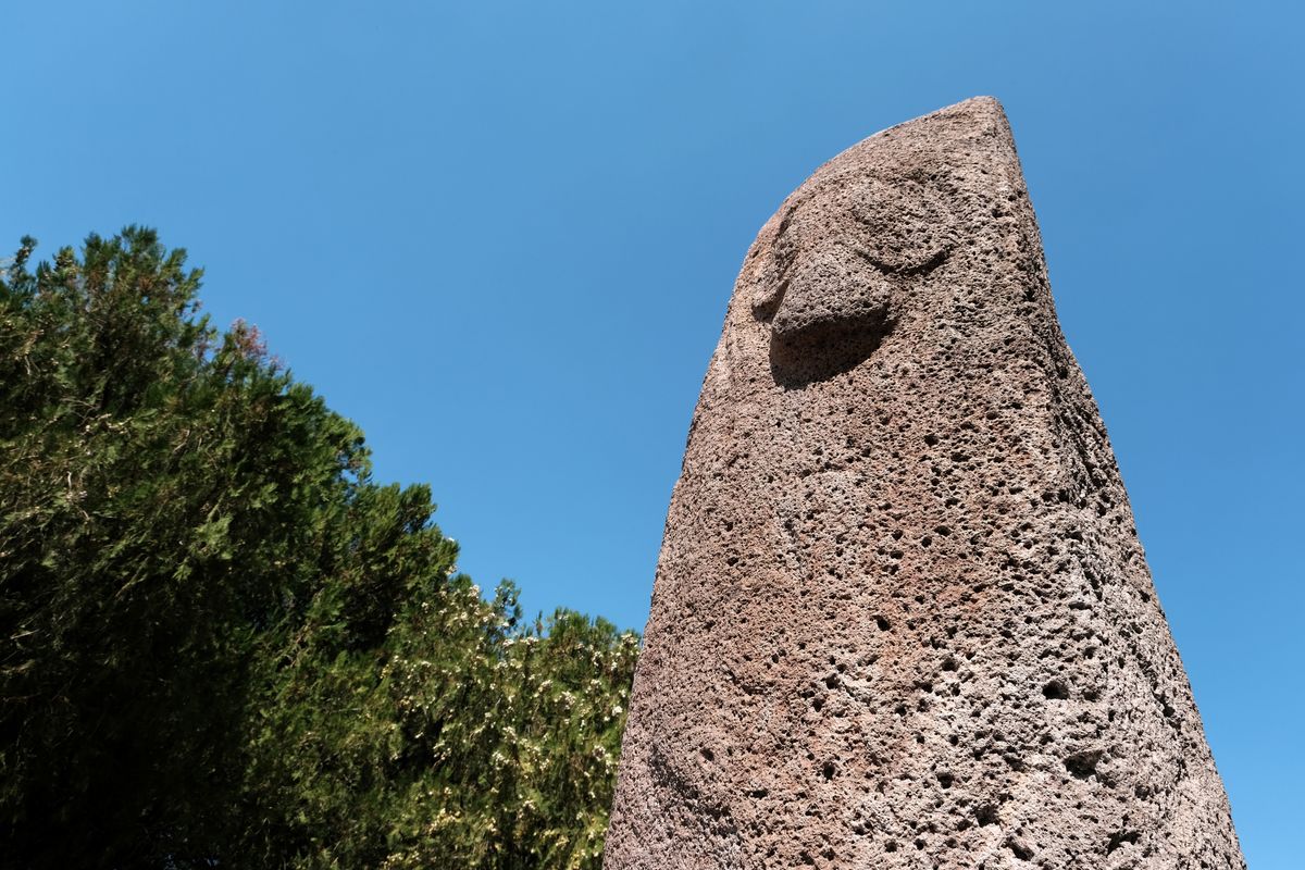 Prehistoric Babies Buried Beneath “Dragon Stone” May Have Had Exceptional Birth
