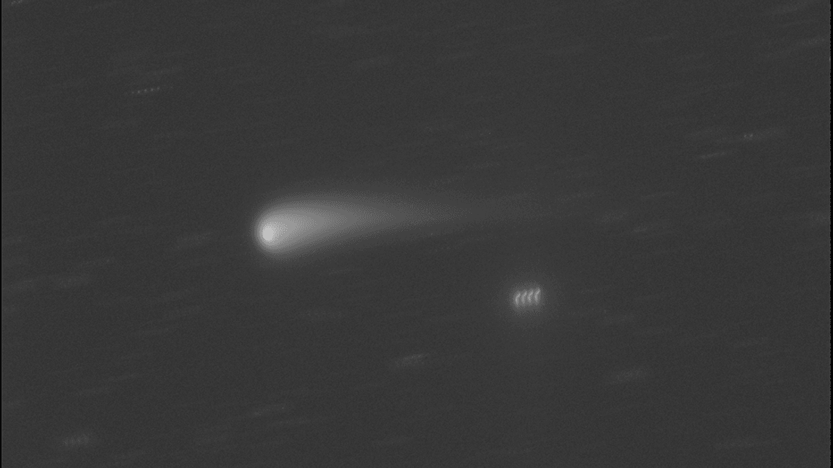 Comet Tsuchinshan-ATLAS Appears To Be Breaking Up Ahead Of Close Approach To Earth