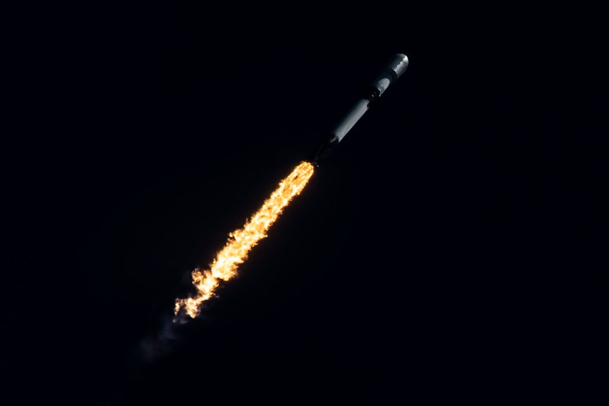 Rare SpaceX Falcon 9 Failure Leads To Grounding And Investigation