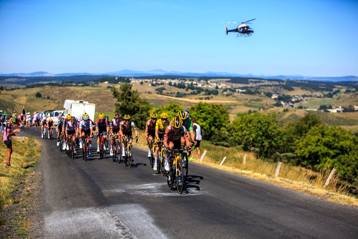 Could A Deadly Gas Improve Tour de France Cyclists' Performance?