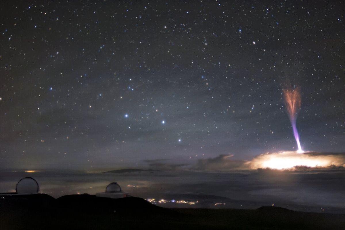 Strange Red Upside-Down Lightning Caught On Camera In Puerto Rico