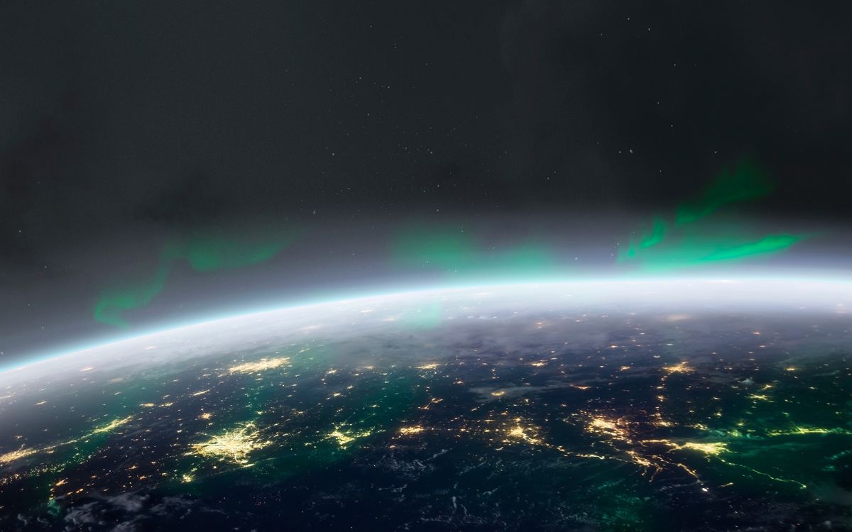 May’s Huge Geomagnetic Storm Created A Previously Unseen Vortex in Earth’s Atmosphere