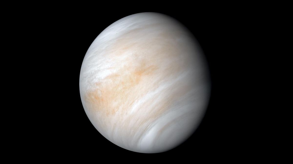 Sulfuric Acid In Venus' Atmosphere May Be Behind Unexpected Water Distributions