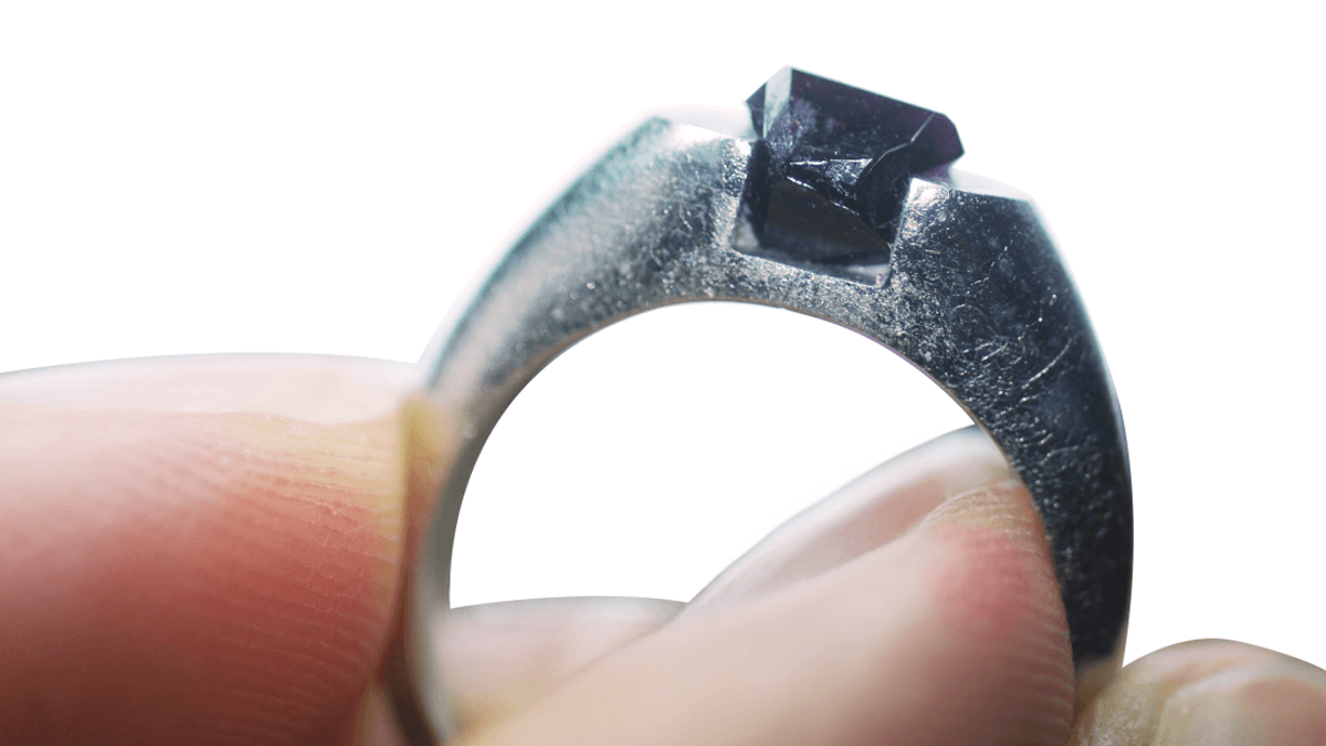 World-First Ruby Grown In-Situ From A “Ruby Seed” Planted In A Platinum Ring