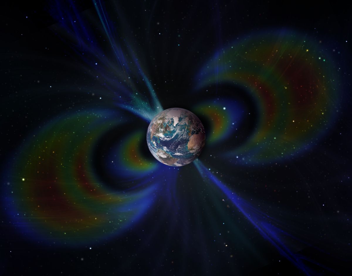 What Happens During A Magnetic Pole Reversal?