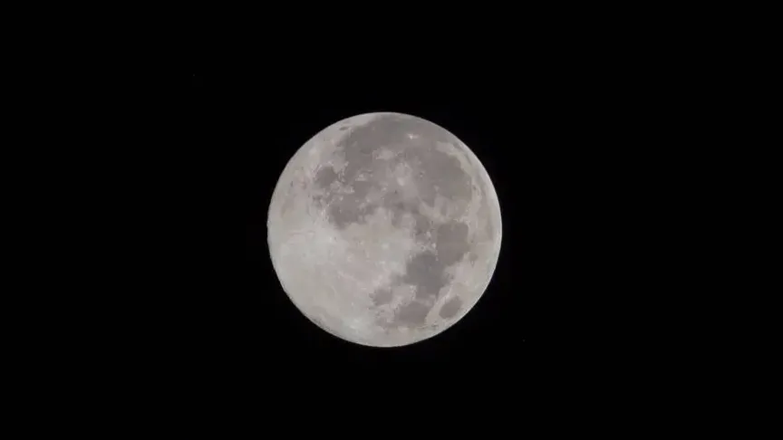 This Weekend's Full Moon Will Be The Smallest Since 2020 | IFLScience