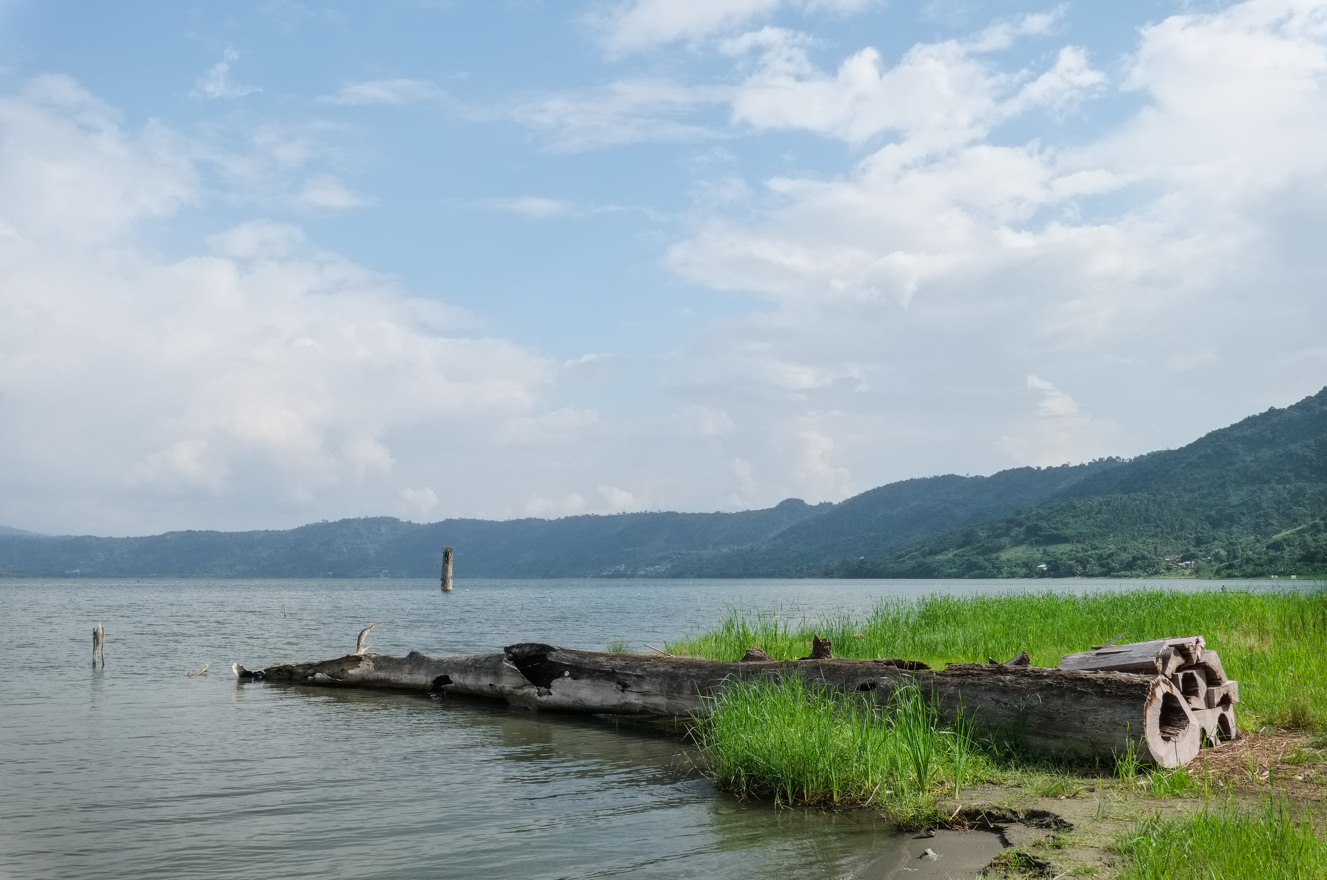 Lake Bosomtwe in Ghana seen from ground-level