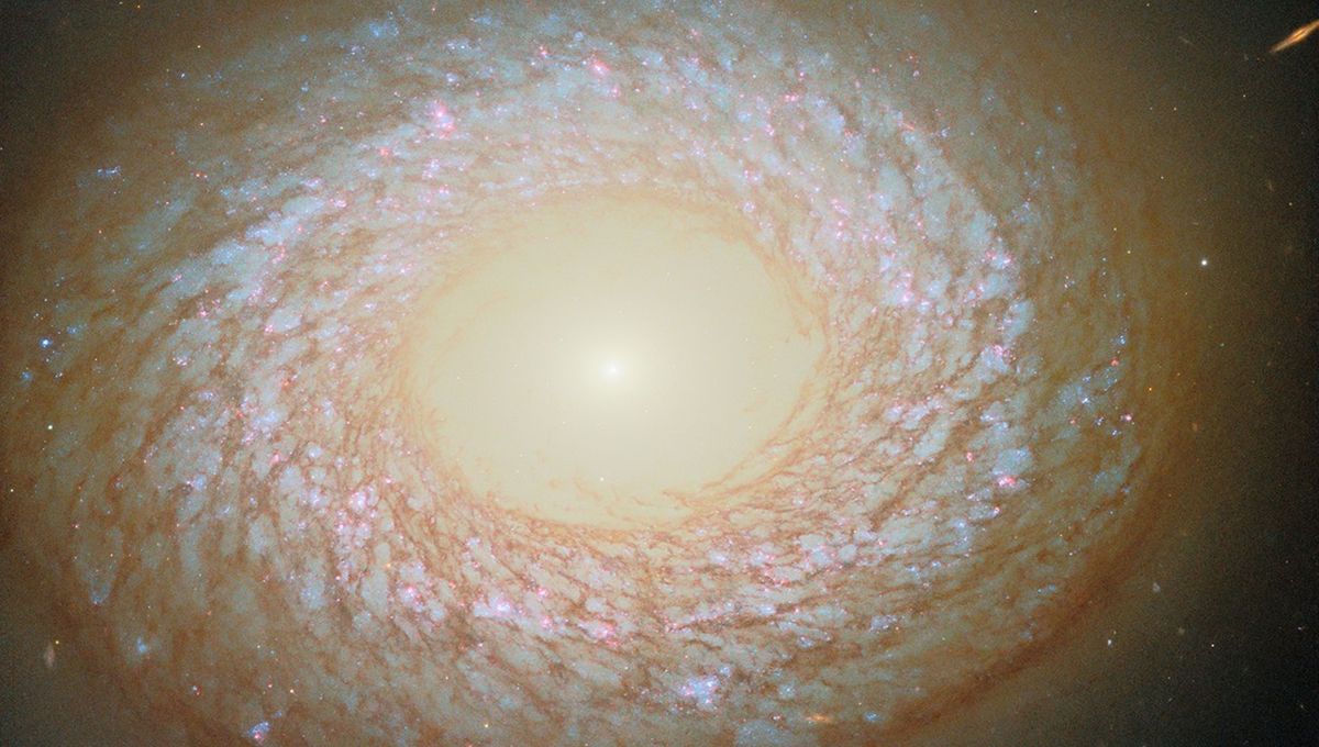Temui “Spiral Flocculent” – Galaksi Misterius yang Menyimpan Banyak Hal