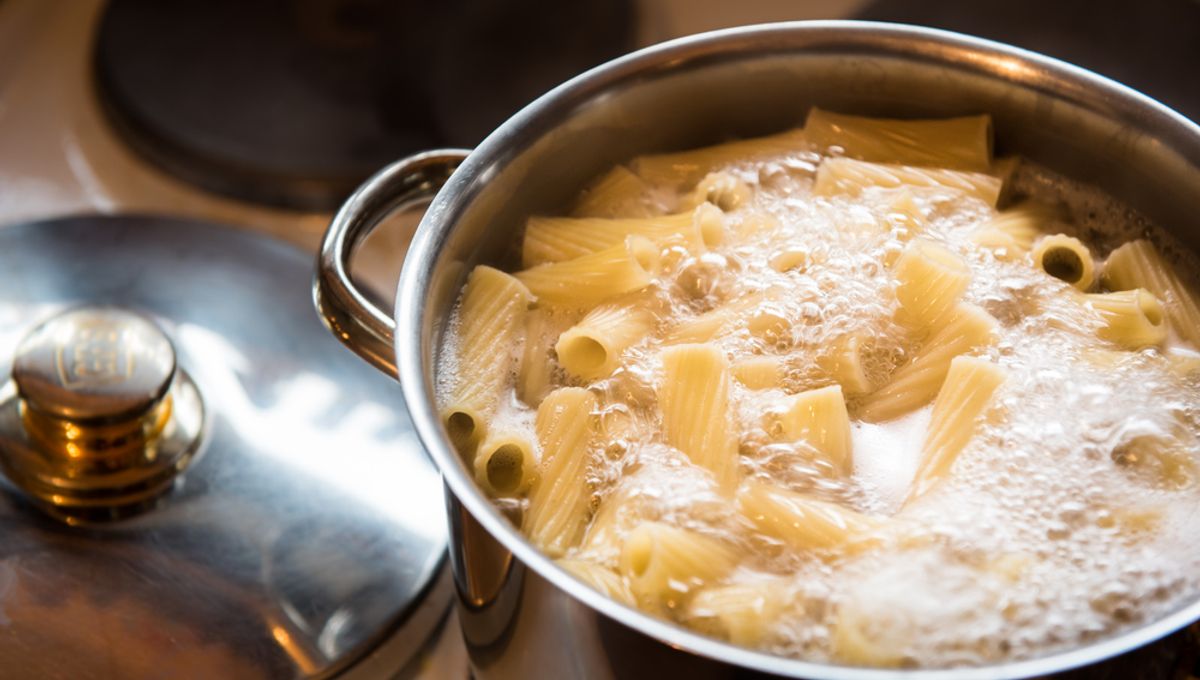 Why You Should Never Throw Pasta Water Down The Drain | IFLScience