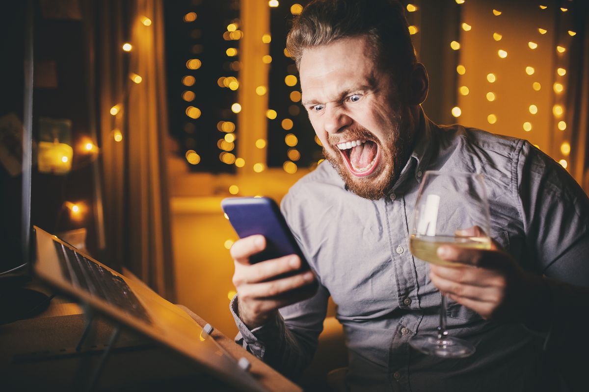 The Evolutionary Reason Why Rage Bait Affects Us – And How To Deal With It This Holiday Season