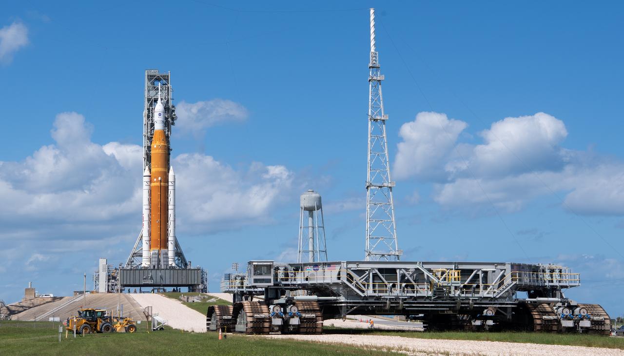 NASA's Crawler Transporter-2 approaching Launch Pad 39-B, where SLS and the Orion capsule sit in preparation for Aertemis I in 2022.