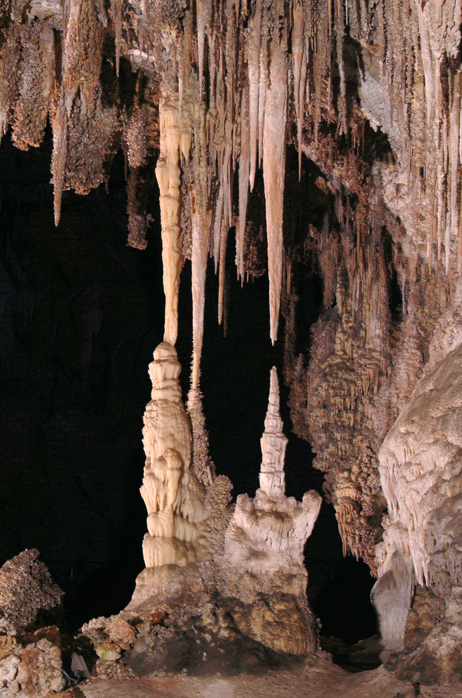 The "chinese theater" made up of stalactites hanging from the ceiling and stalagmites protruding from the floor. In a couple of places they meet in the middle. The "chinese theater" made up of stalactites hanging from the ceiling and stalagmites protruding from the floor. In a couple of places they meet in the middle.