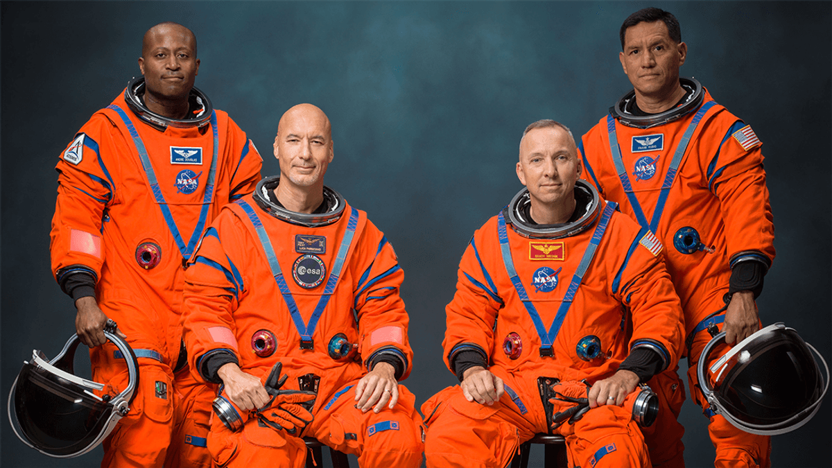 "Earth's First Starfleet": NASA Announces The Crew Of Artemi