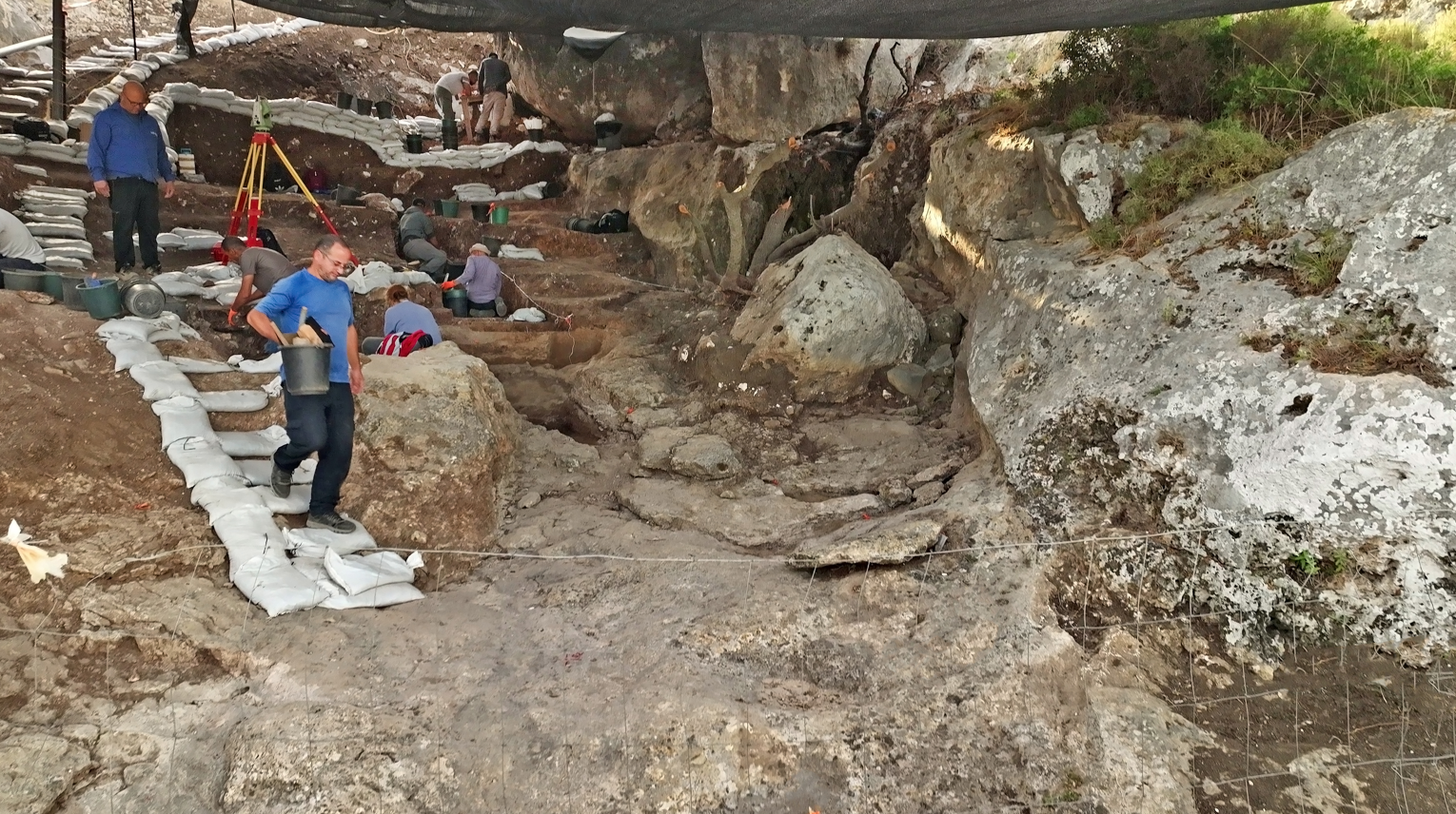 Excavations conducted by the Israel Antiquities Authority and the University of Haifa in the ancient cave.