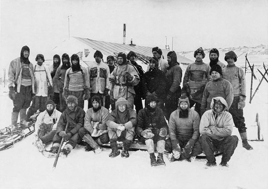 The main expedition party of Terra Nova in 1911.