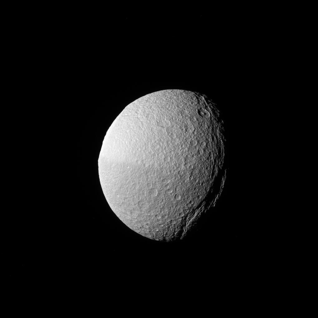 Sorry, but a canyon has no right to be this big relative to its moon wihtout ripping it apart. Sorry, but a canyon has no right to be this big relative to its moon wihtout ripping it apart.