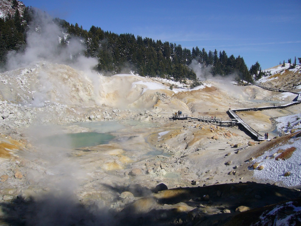 Geothermal activity in Lassen Volcanic National Park