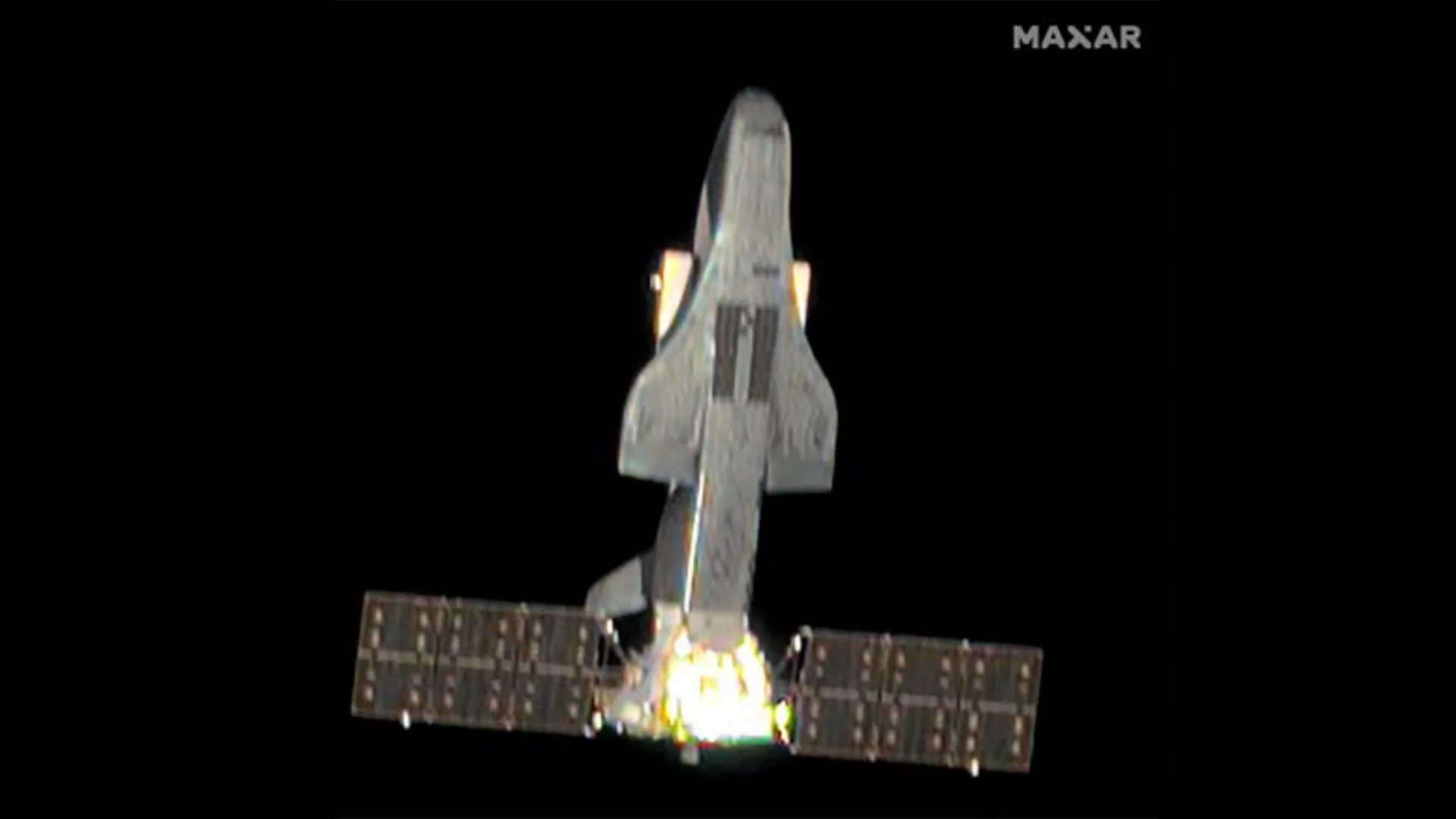 Vantor Satellite Captures Shenlong Space Plane Docked